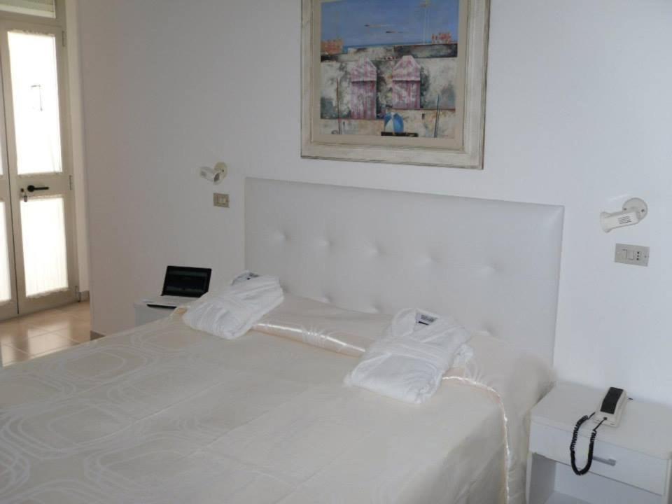 Hotel Diga مارينا دي رافينا المظهر الخارجي الصورة